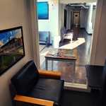 Zoom Room B