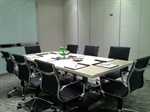 Middle Meeting Room